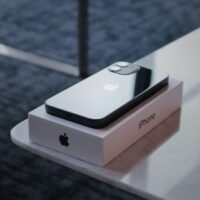 Comprehensive 2025 Guide to the Apple iPhone 12: Specs, Features & Longevity 2 Comprehensive 2025 Guide to the Apple iPhone 12: Specs, Features & Longevity