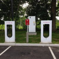 How to use Tesla Supercharger?