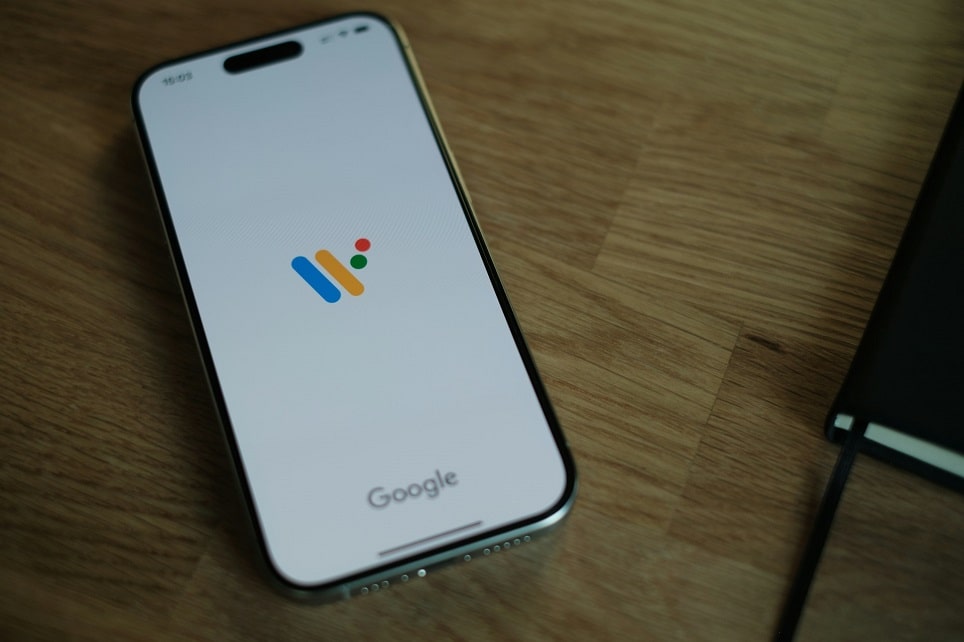 Google's 'I’m Feeling Curious' and 'Fun Facts' Easter Eggs