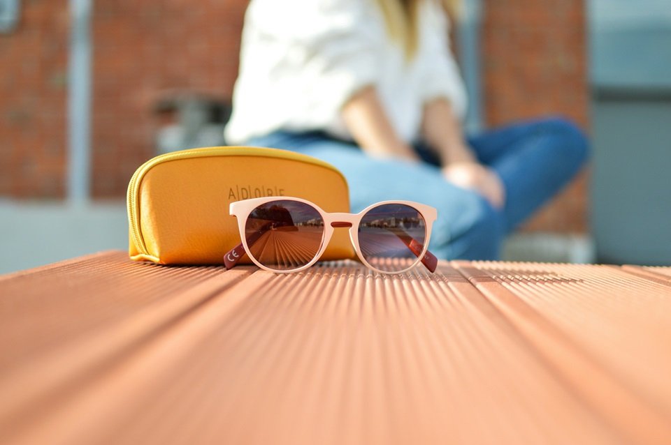 sunglass