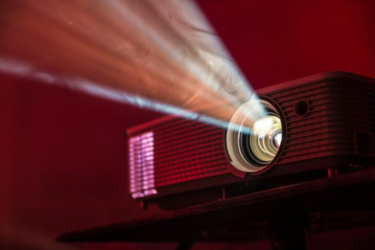 Best Projector: Top Picks for Home Theater and Office Use