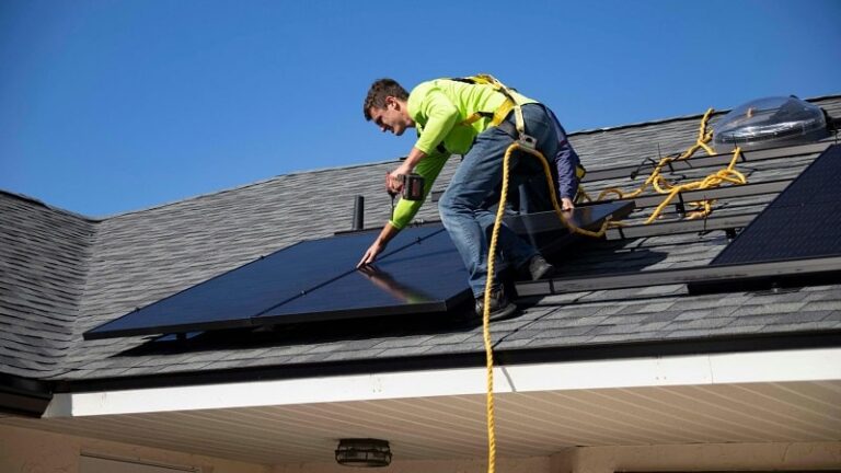 2026 Solar Panel Costs: Complete Pricing Guide for U.S. Homeowners with Brands, Tax Credits & ROI
