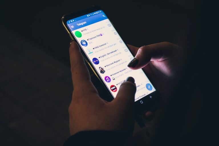 The Ultimate Guide to the Best Encrypted Messaging Apps for Seamless Cross-Platform Communication on Android and iOS in 2025