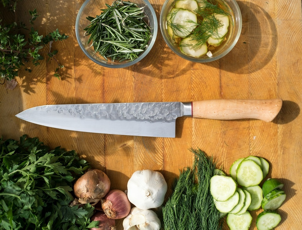 Feature image Can I carry a knife in Bangladesh for self-defense?