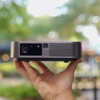 How to Connect a Projector to a Speaker 1 How to Connect a Projector to a Speaker