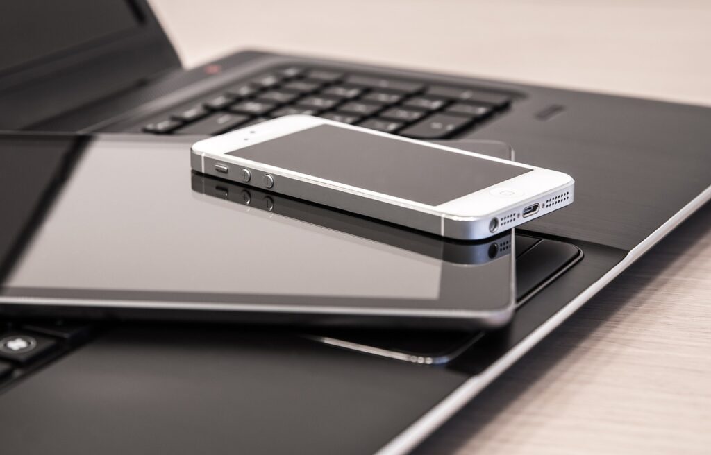 Your Essential Guide to Powering On and Setting Up Your iPhone 13