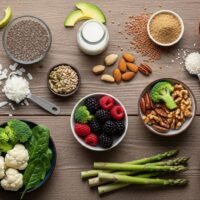 Best Keto-Friendly Fruits: Low-Carb Picks, Net Carbs & Servings