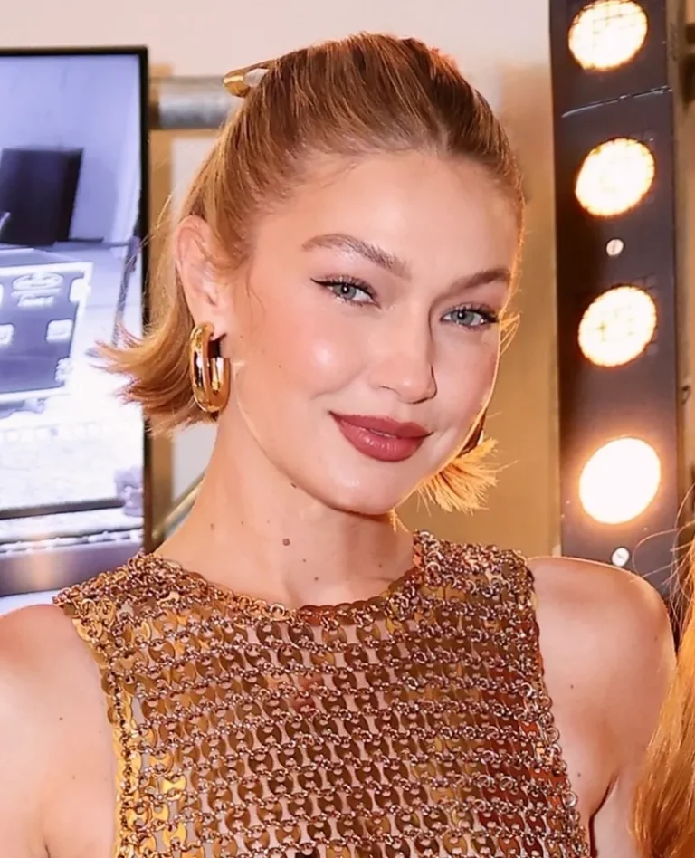 Cody Simpson and Gigi Hadid Relationship Timeline: Complete Dating History and Breakup Details
