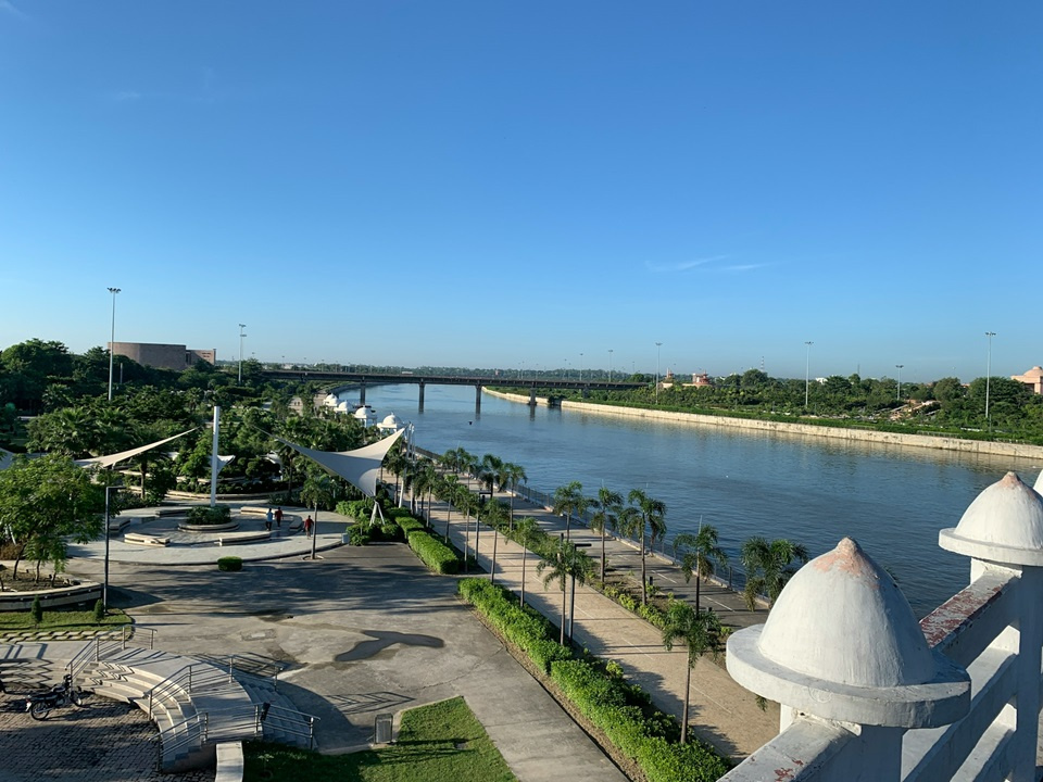 A Comprehensive Guide to Weather in Lucknow: Seasonal Breakdown and Travel Tips