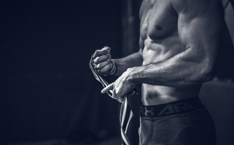 Understanding Testosterone Therapy: Potential Benefits and Risks as You Age