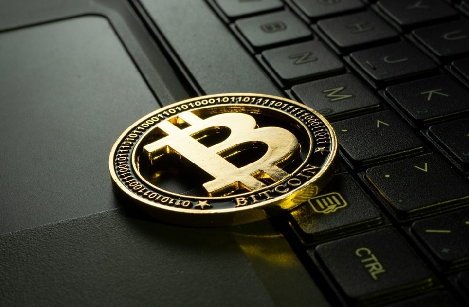 Crypto Market Faces $630M Liquidation Storm: Bitcoin Clings to $120K Support Amid Altcoin Turmoil, Solana Signals Potential Rally Crypto Market Faces $630M Liquidation Storm: Bitcoin Clings to $120K Support Amid Altcoin Turmoil, Solana Signals Potential Rally